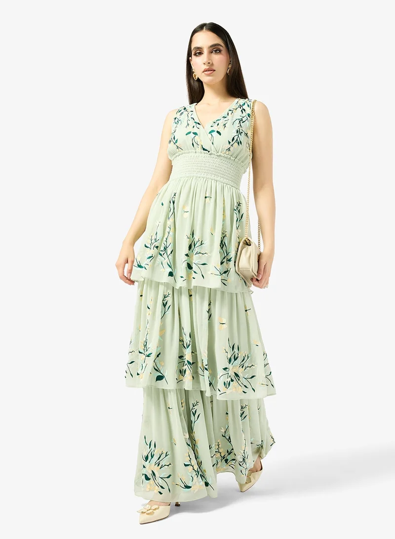 فروك اند فرل فستان ماكسي مكشوف الكتفين مزين بكشكش مطبوع